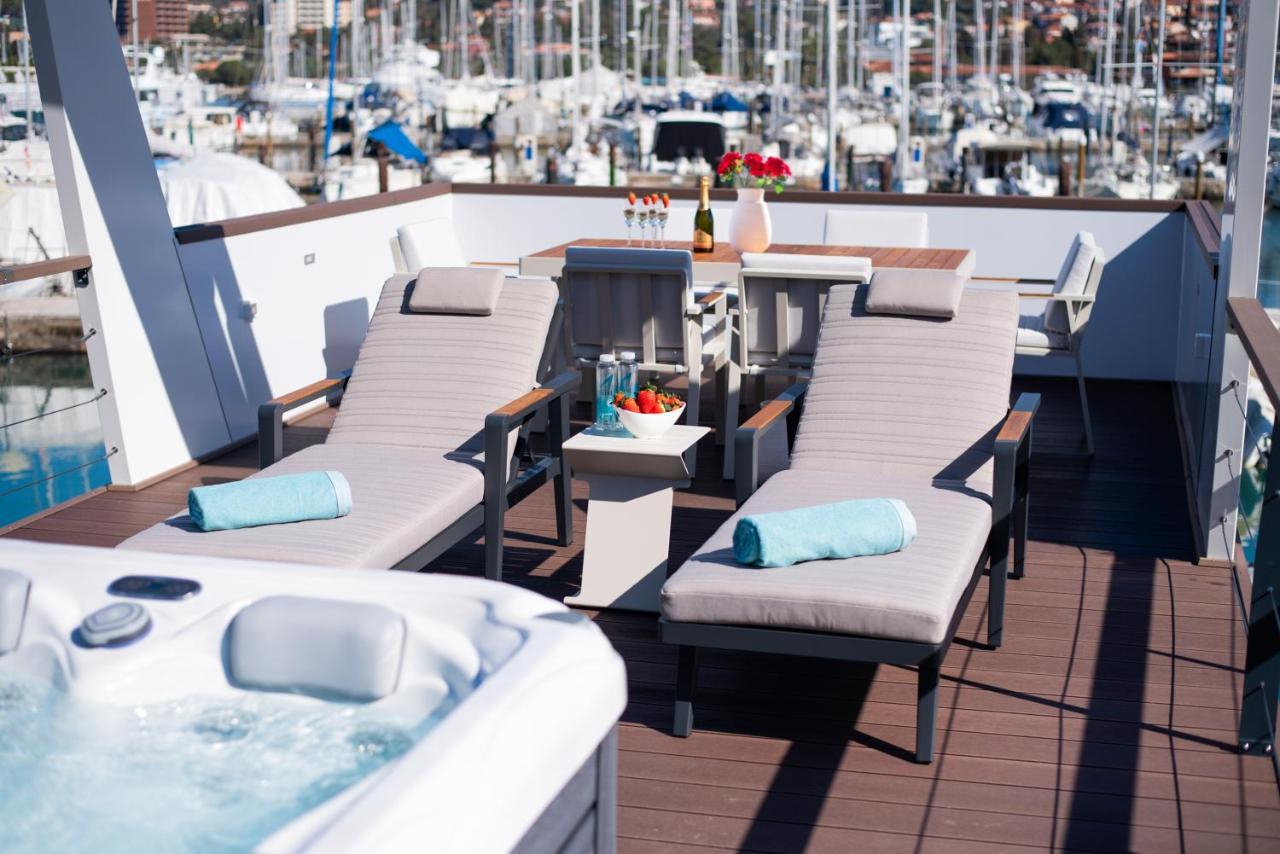 Вилла Adria Portoroz Luxury Houseboat Экстерьер фото