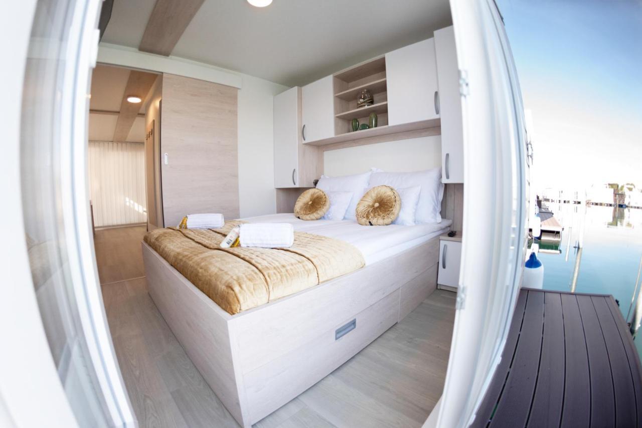 Вилла Adria Portoroz Luxury Houseboat Экстерьер фото